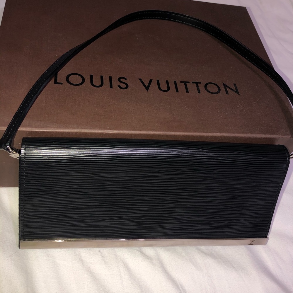 Louis Vuitton Black Epi leather Sevigne Clutch bag